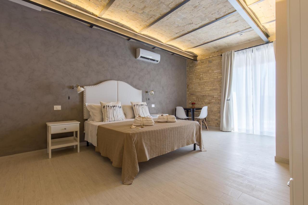 Deluxe Double Room Balcony