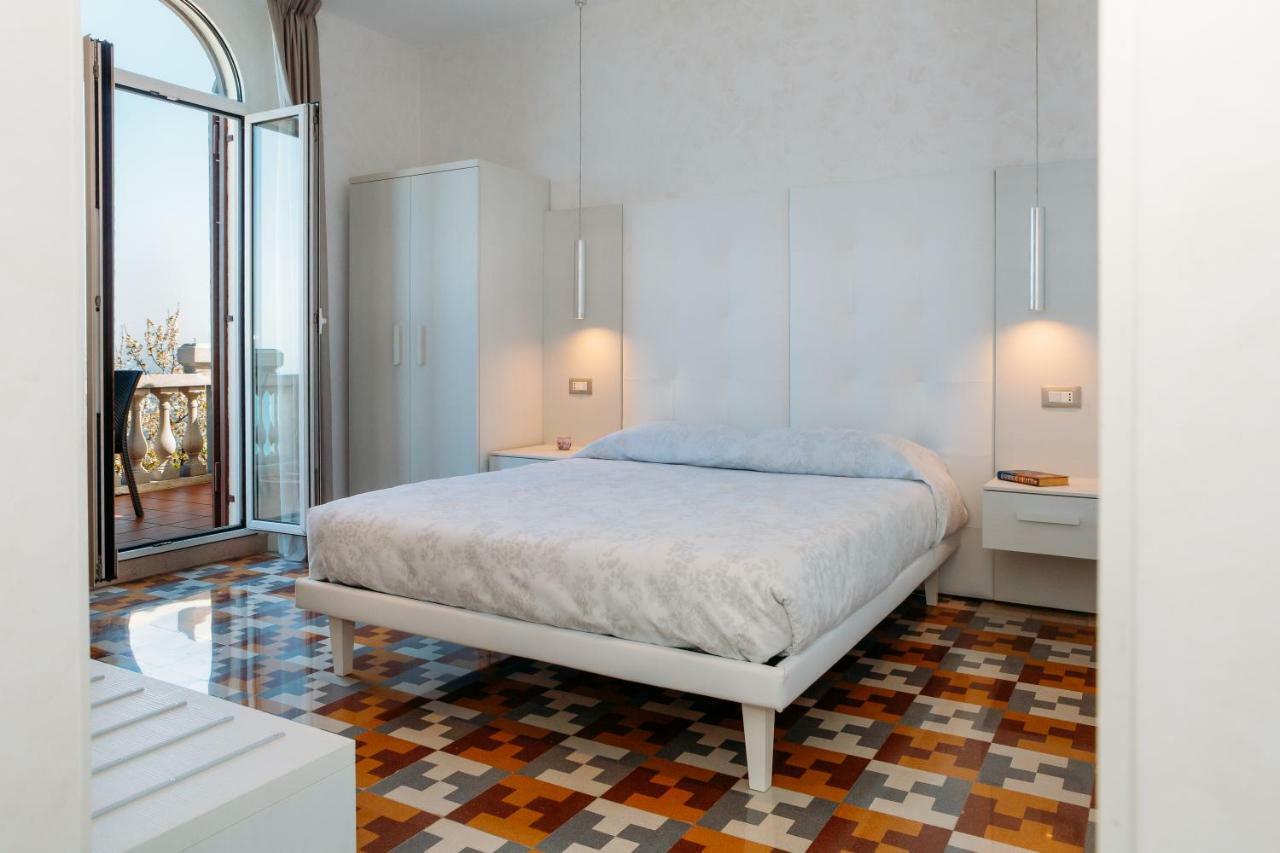 Deluxe Double Room Balcony Sea View