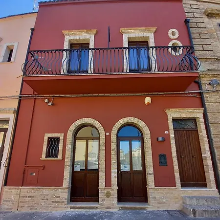 In Piazzetta-2